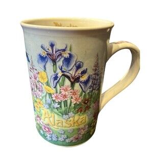 ALASKA Designed in Alaska by Arctic Circle Cup Mug